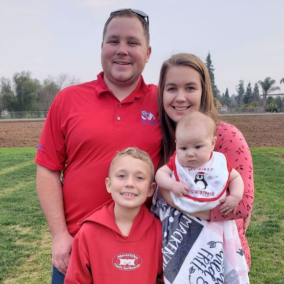 Meet your Posher, Andrea - Picture 1 of 1